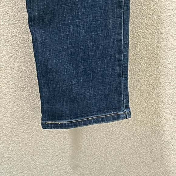 LEVI'S "Boyfriend" Mid Rise Straight Leg Washed & Distressed - 33 - Picture 3 of 8